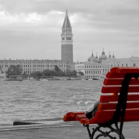3 Windows On St - Waterfront * Venezia
