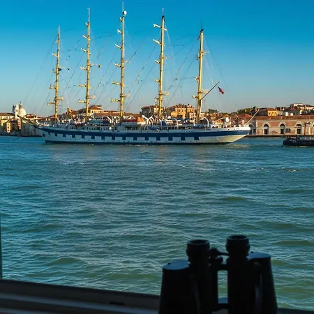 3 Windows On St - Canal View * Benátky